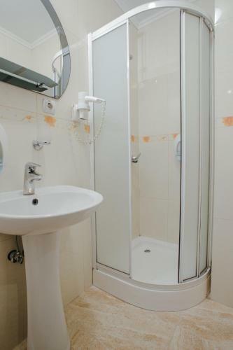 Hotel Kamelot