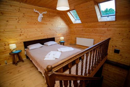 Hotel Shale Verba