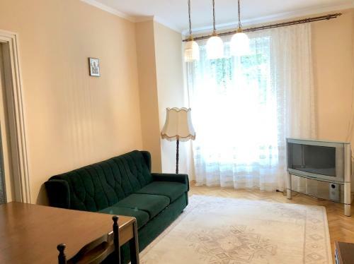 Apartment On Yevhena Konovaltsia