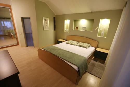 Hostal Dom On Lyustdorfskaya