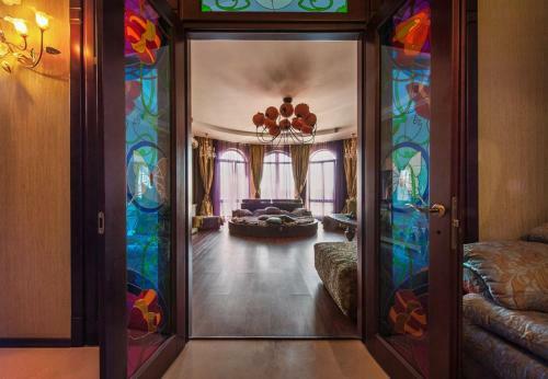 Apartment On Grecheskaya 5a