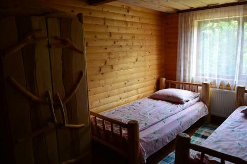 Lodge Zatishok Bilya Richky