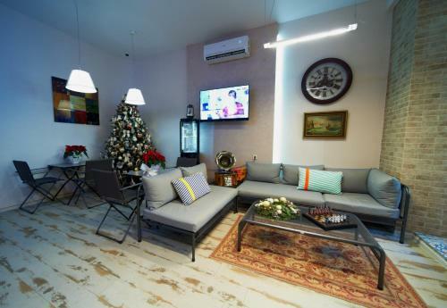 Posada Rauhvergher Profitable House