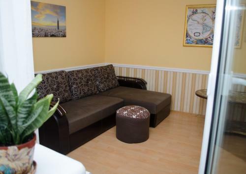 Babylon Apartments