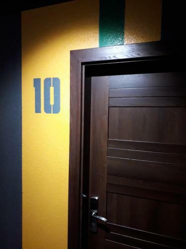Full House Hotel & Capsule Hostel, Rivne