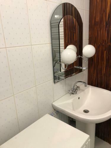 Apartment 7a, Lermontova, Centre