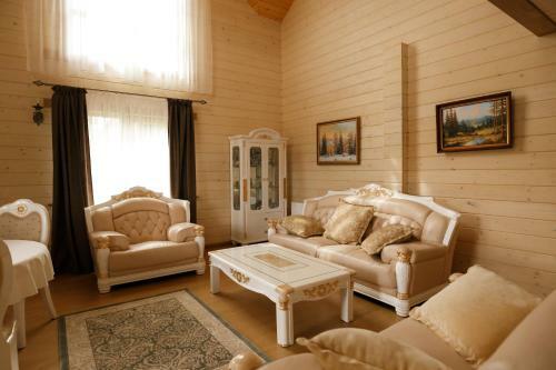 Lodge Gutsulwood