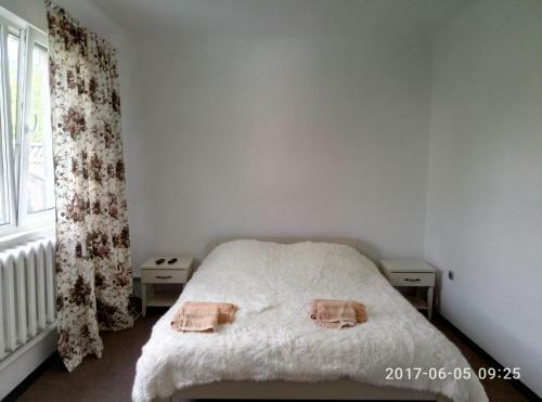 Hostal Village