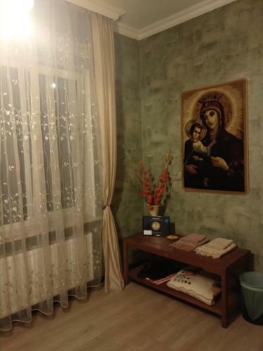 Hostal Angela Guest House