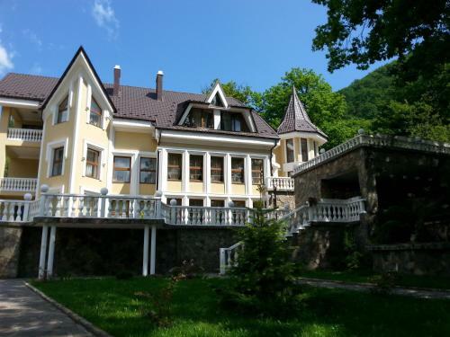 Hostal Gnizdo Golubky
