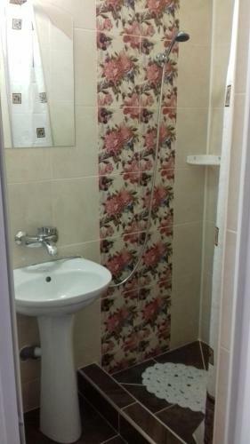 Hostal Riviera Plus