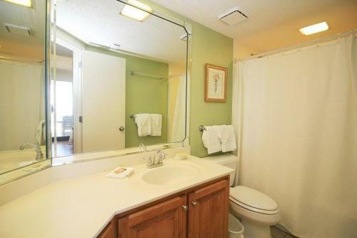 Windward Pointe 702