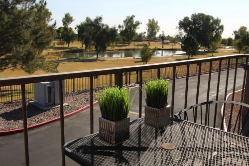 Park Suites At 233 - One Bedroom Apartment