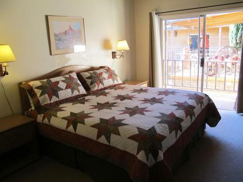 Posada Stage Stop Inn