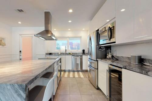 Modern Chic Escape