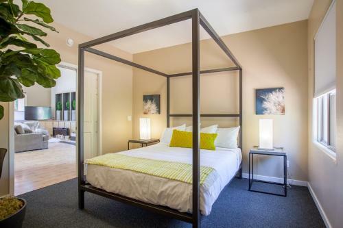 Sunrise House - Sedona Chapel District