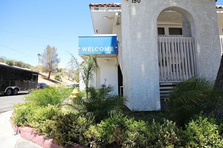 Hotel Studio 6 Barstow Ca