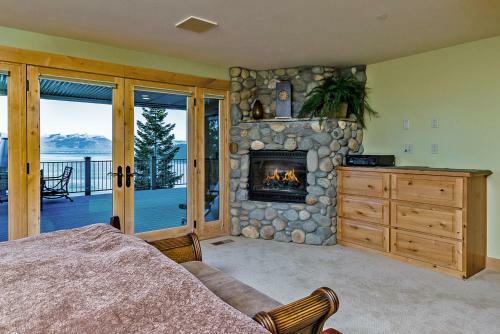 Unforgettable Lake Tahoe Home