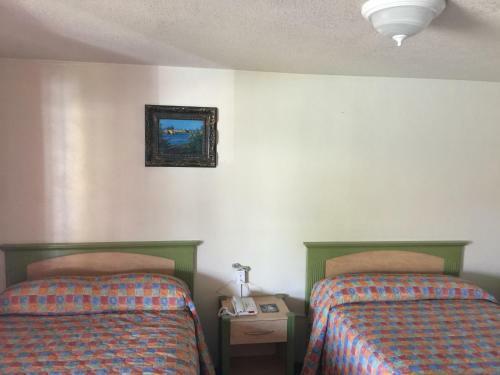 Hacienda Motel