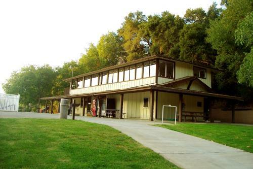 Morgan Hill Camping Resort Cabin 2