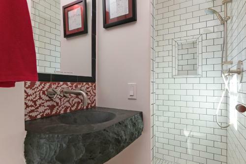 522 Garden St Townhouse