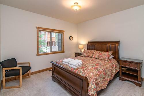 1841 Osage Cir Home