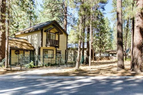Moss Mountain Home
