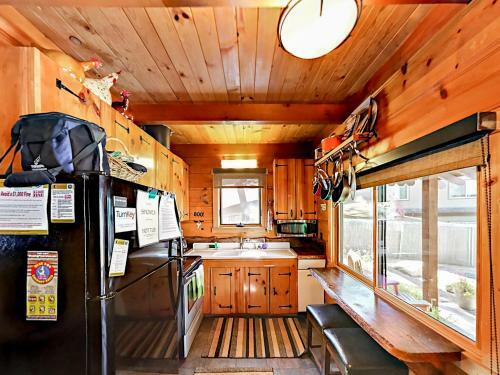 Mountain Cabin - South Lake Tahoe
