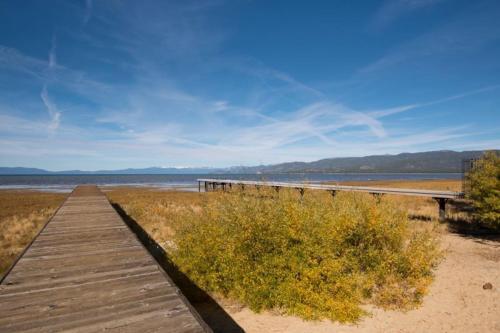 Apartamento Lake View Condo #25-2