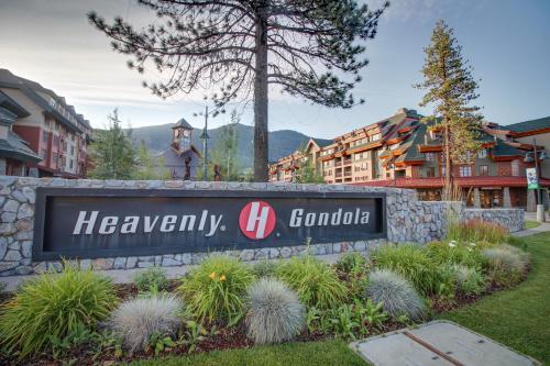 Spruce Grove Field And Stream Cabin Condo