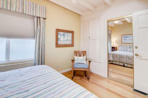 Beachfront House 17045