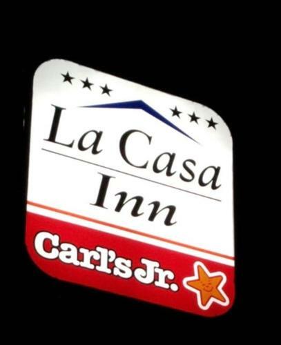 Hotel La Casa Inn