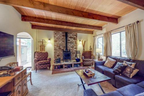 Bear Americana Cabin