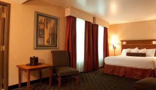 Hotel Midnight Rose & Mcgills Casinos