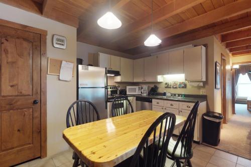 Lodgepole Landing