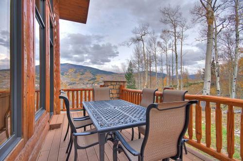 Woodland Lodge At Ruby Ranch Home