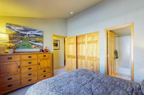 Silverthorne Sanctuary