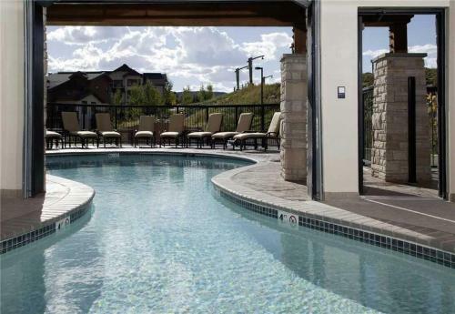 Highmark Steamboat Springs - Hm2b
