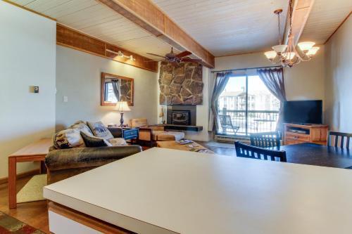 Storm Meadows Slopeside Retreat