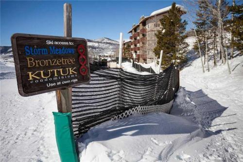 Bronze Tree Condominiums - Bt202