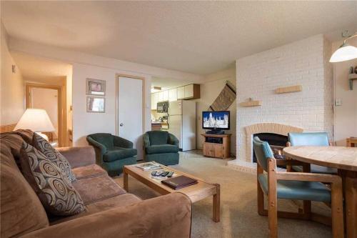 Ski Trail Condominiums - Sk105