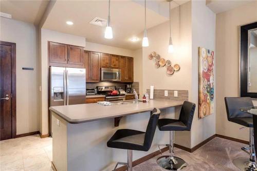 Howelsen Place - H209a