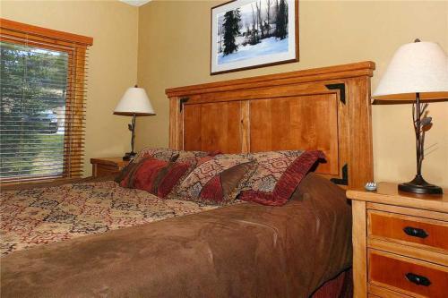 Rockies Condominiums - R2205