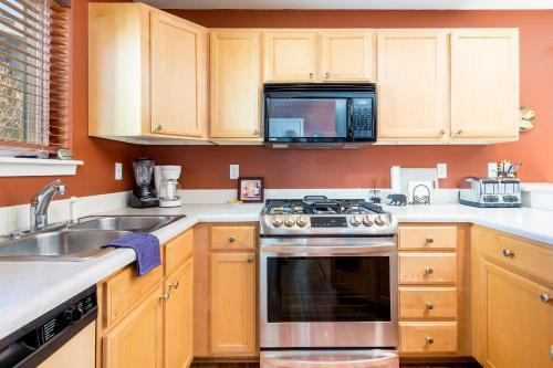 Apartamento 3473 Sunburst Ct Condo