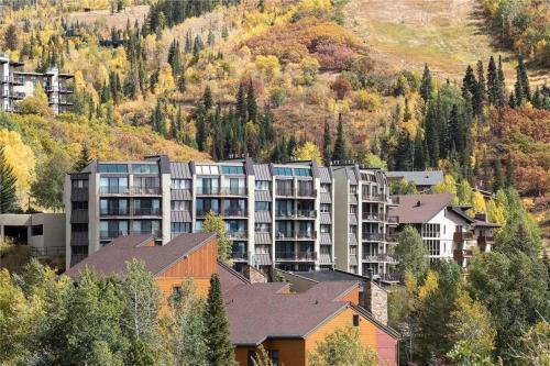 Bronze Tree Condominiums - Bt105