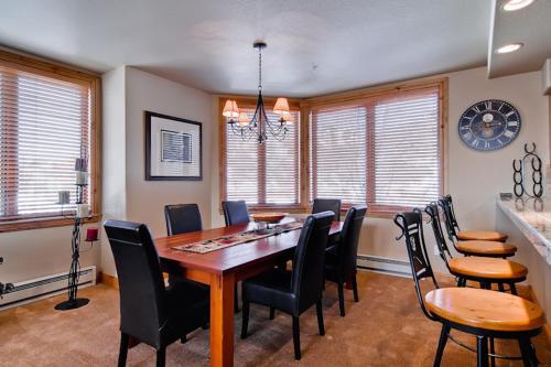 Torian Plum Creekside 417