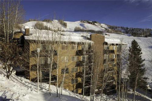 Storm Meadows East Slopeside - Se043