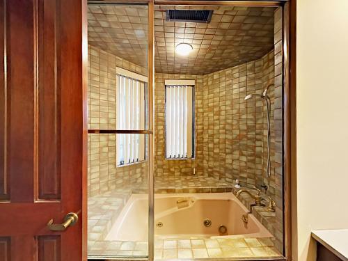 Apartamento 2800 Eaglerididge Dr Condo Unit A-3