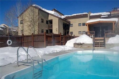 Shadow Run Condominiums - Sha32