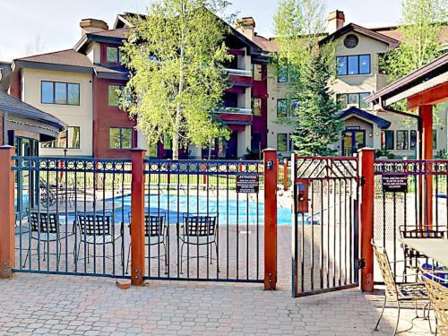 Apartamento 2920 Village Dr Condo Unit 2209